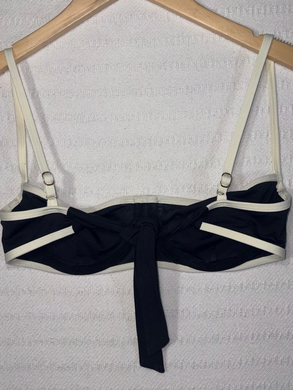 Monday Swimwear Womens Colorblock Balconette Bikini Top Size S Resort Beach